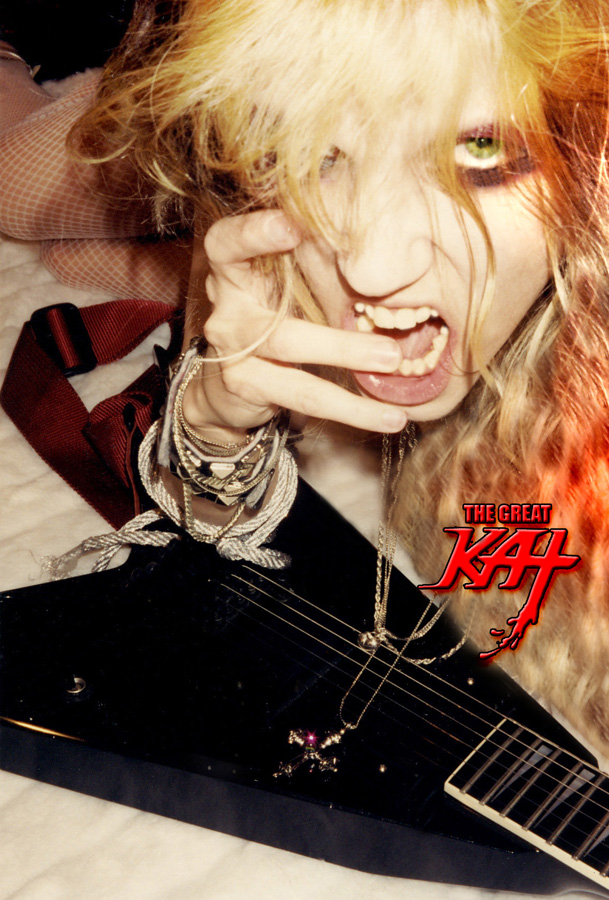 THE GREAT KAT GUITAR SHREDDER PHOTOS!