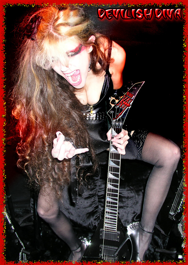 THE GREAT KAT GUITAR SHREDDER PHOTOS!