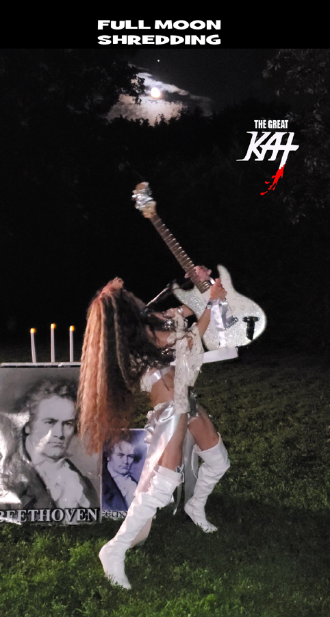 NEW BEETHOVEN'S MOONLIGHT MOSH GREAT KAT MUSIC VIDEO WORLD PREMIERE!